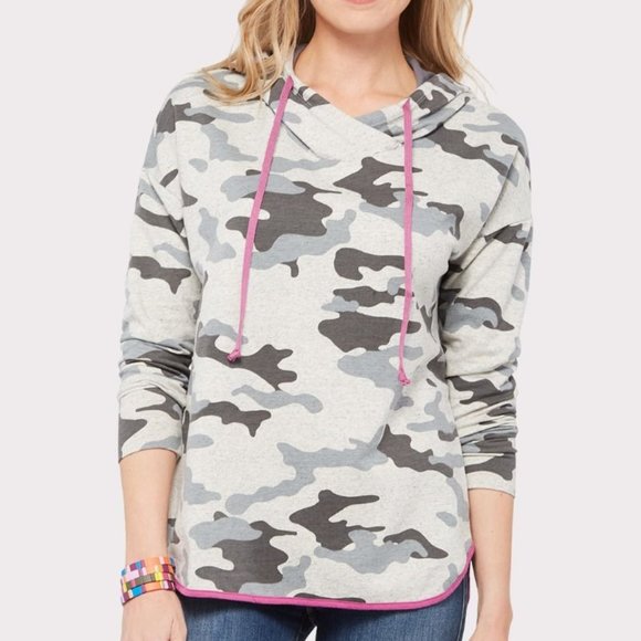 sundry camo pullover